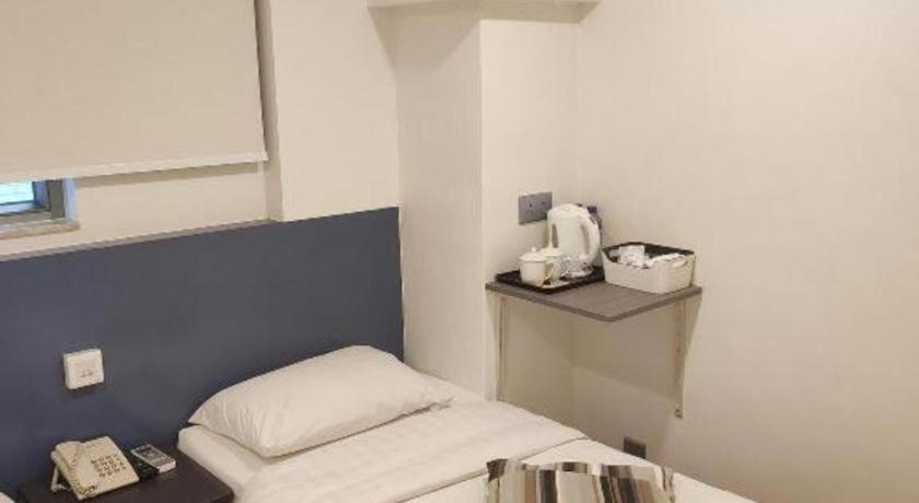 Goodrich Hotel Hong Kong Bagian luar foto